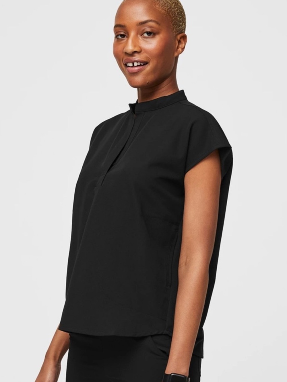 FIGS Black Sleeveless Scrub Top XXS Technical Collection Modern Fit